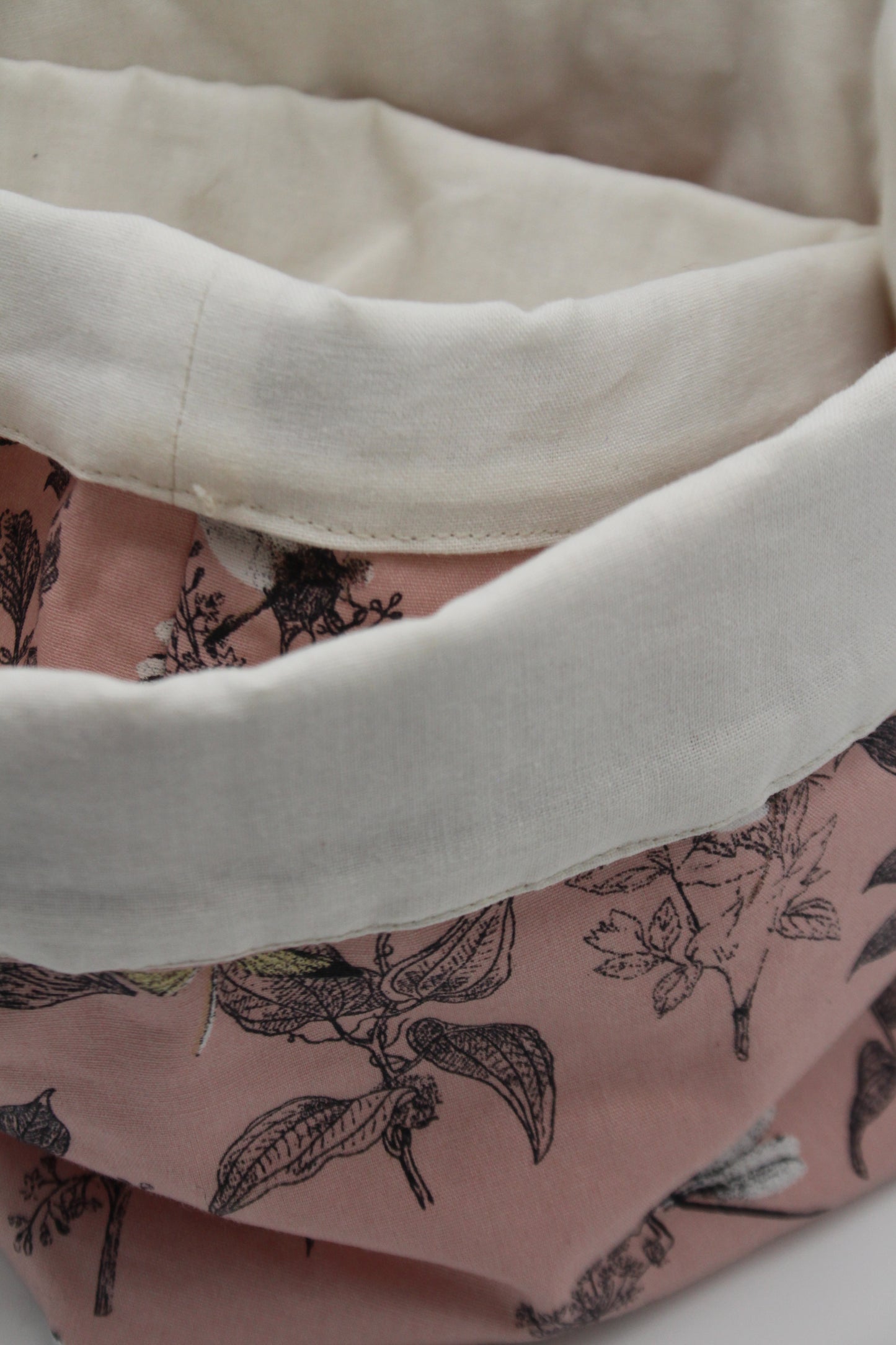 Paniers rose et blanc