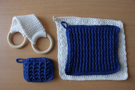 Lot accessoires de cuisine blanc et bleu marine