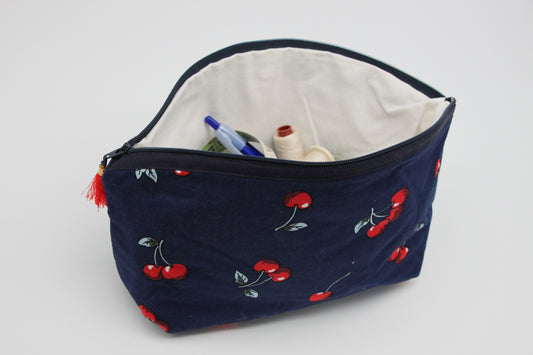 Trousse cerise en coton Oeko-Tex